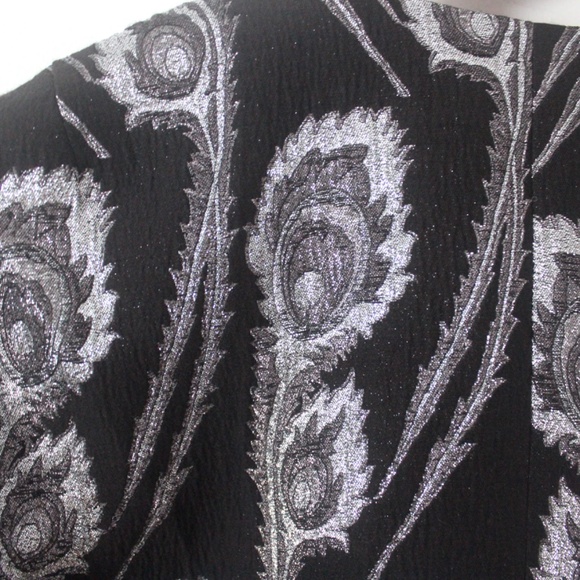 Vintage Trina Turk Pant Suit Size 4, Metallic Silver and Black, Faux Fur Cuffs - Picture 7 of 9